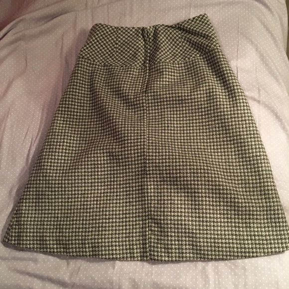 Wool blend houndstooth skirt - Picture 4 of 8
